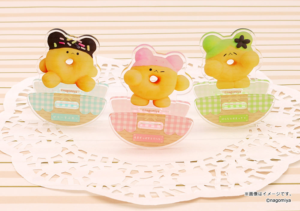 【なごみ屋の世界】ころころアクリルスタンド・「うさぎのドーナツ」はんなりお抹茶